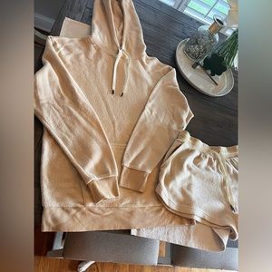 Feat Hoodie and short matching set. Extremely soft.